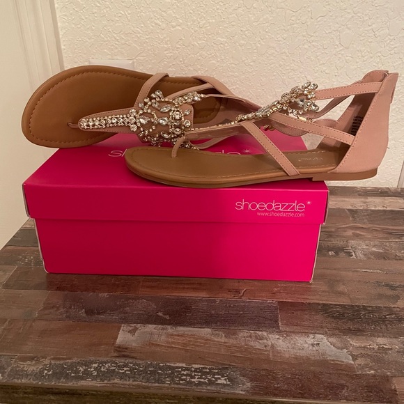 Sandals - Picture 4 of 4